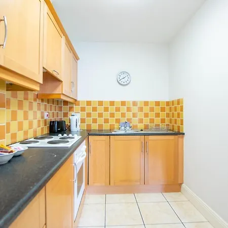 Lägenhet 32 - 2 Bed Apartment, Sleeps 6
