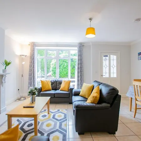 Lägenhet 32 - 2 Bed Apartment, Sleeps 6