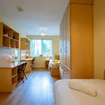 Lägenhet 32 - 2 Bed Apartment, Sleeps 6 *